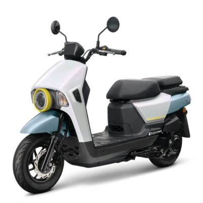 SYM 4Mica 150 多功能機能設計，兼具載物實用與舒適騎乘
